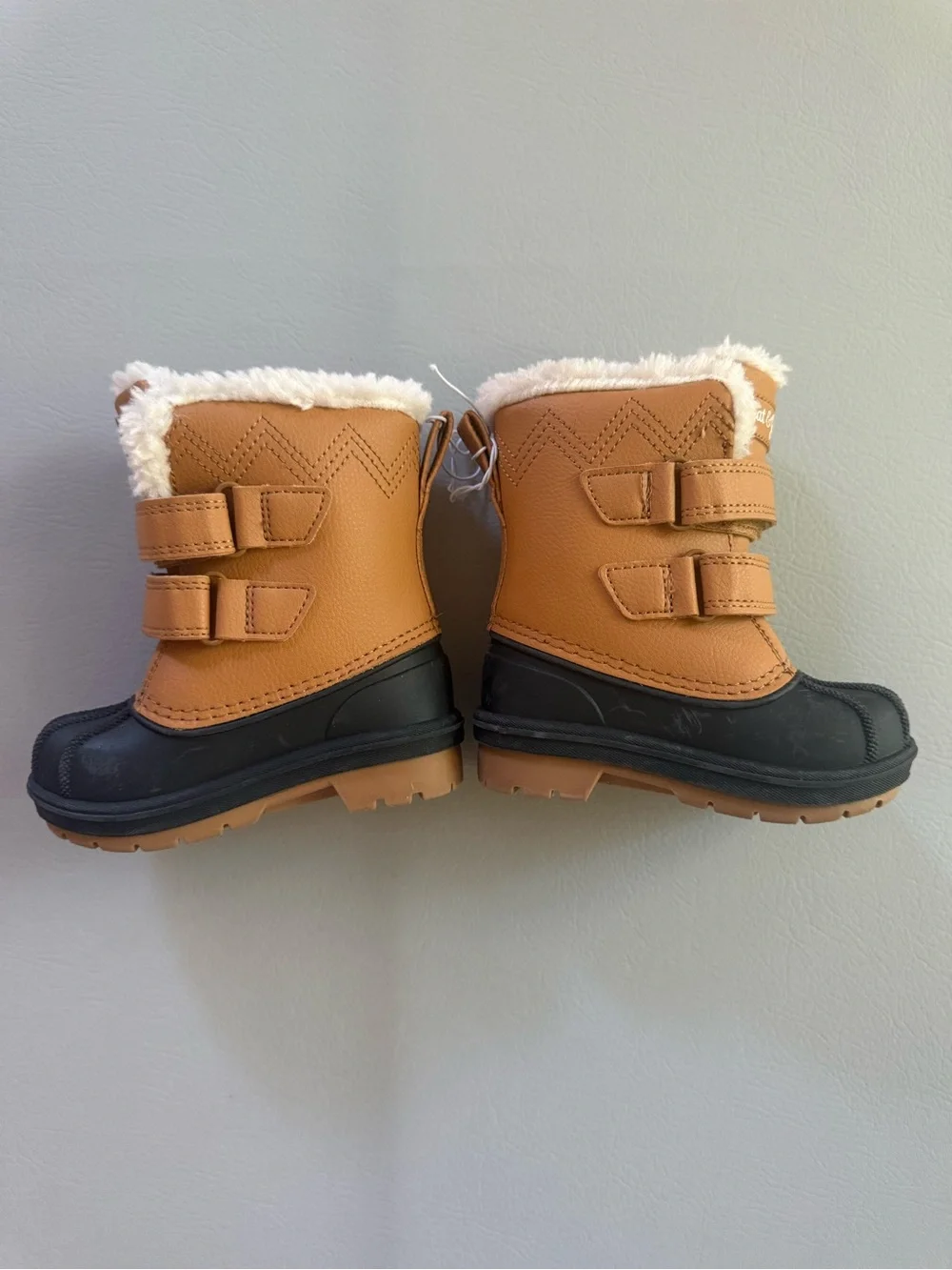 Cat & Jack Kids Tan Snow Boots Waterproof Sizes 5 Toddler - New w Tags - Scuffs